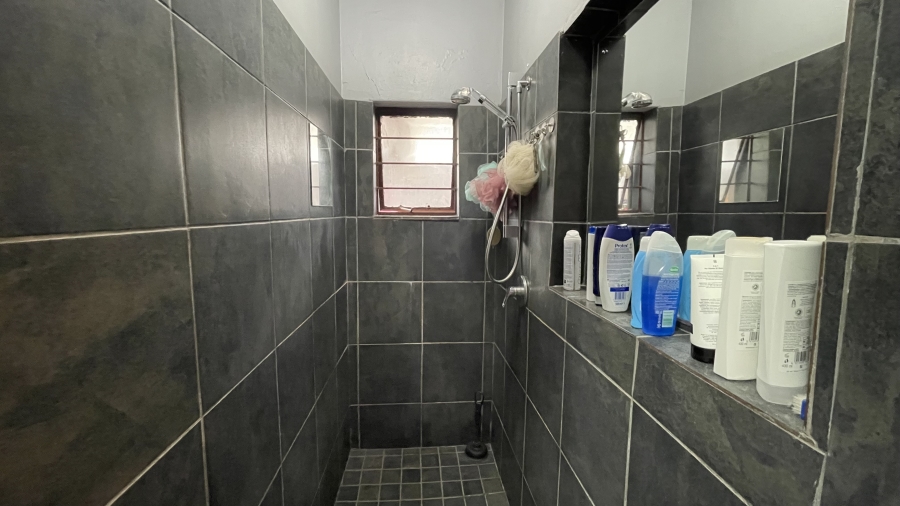 4 Bedroom Property for Sale in The Reeds Gauteng