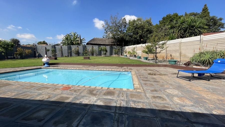4 Bedroom Property for Sale in The Reeds Gauteng
