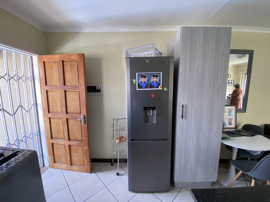 2 Bedroom Property for Sale in Rynfield A H Gauteng