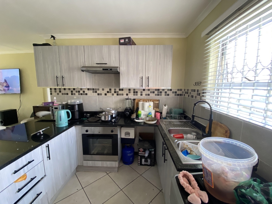 2 Bedroom Property for Sale in Rynfield A H Gauteng