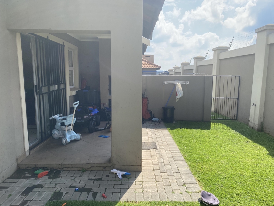 2 Bedroom Property for Sale in Rynfield A H Gauteng
