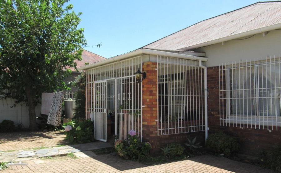 2 Bedroom Property for Sale in Kenilworth Gauteng