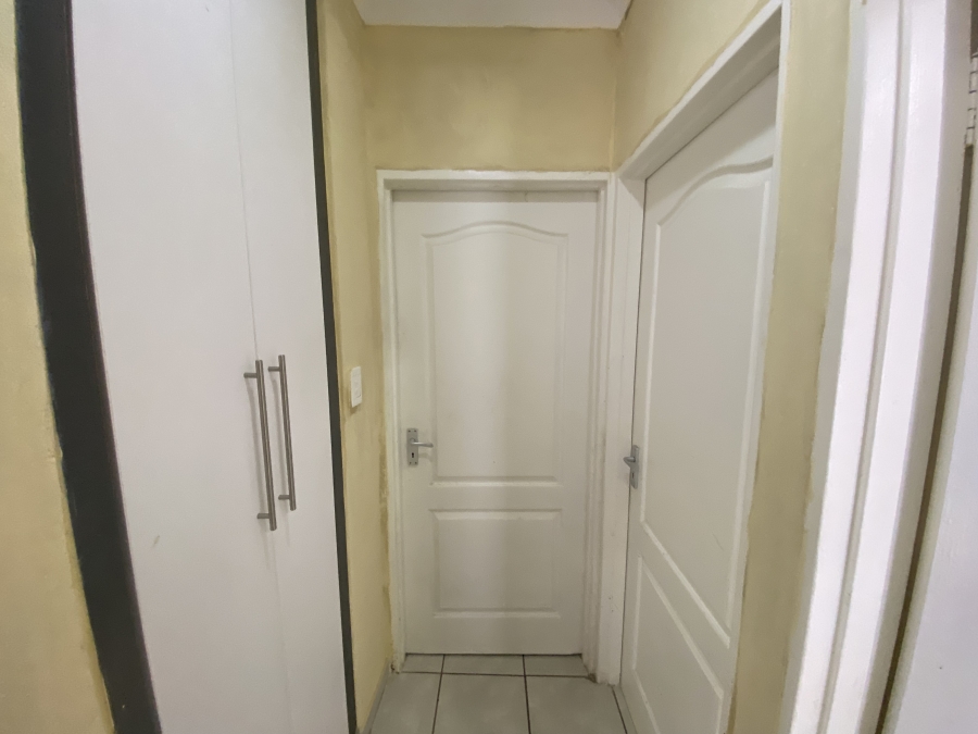 2 Bedroom Property for Sale in Rynfield A H Gauteng