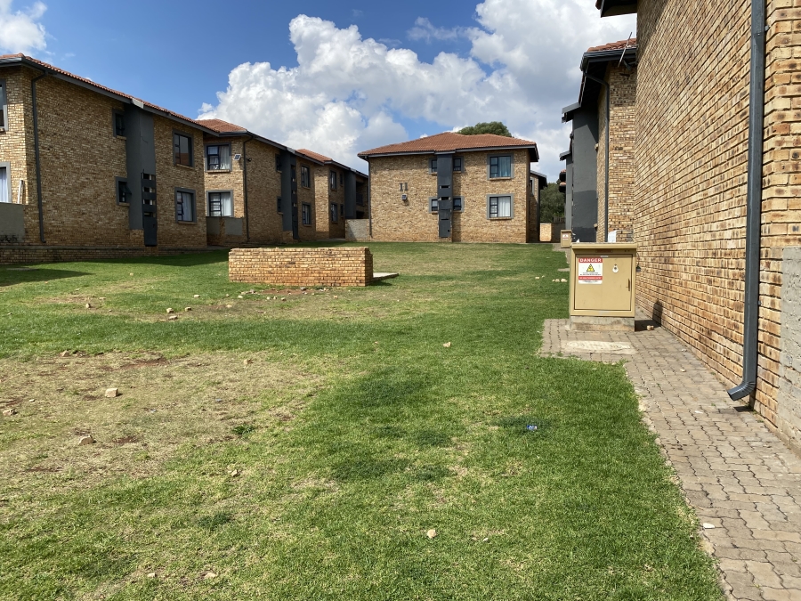 2 Bedroom Property for Sale in Rynfield A H Gauteng