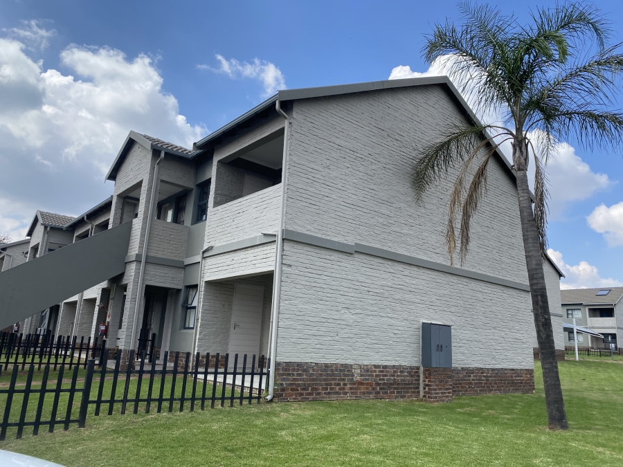 2 Bedroom Property for Sale in Rynfield A H Gauteng