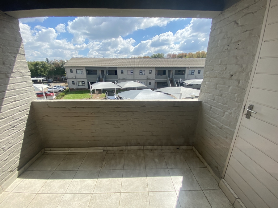 2 Bedroom Property for Sale in Rynfield A H Gauteng