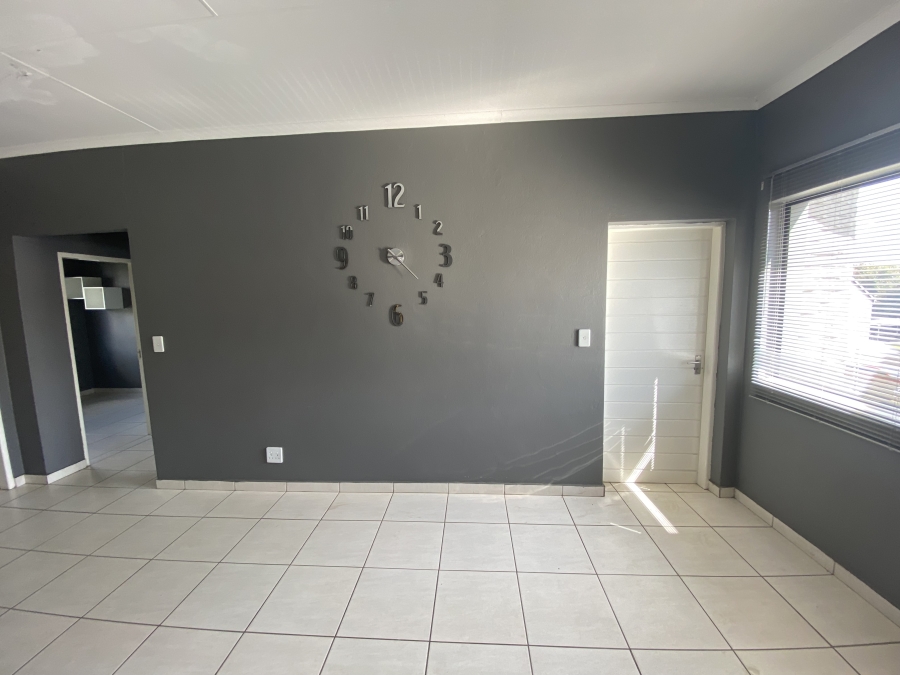 2 Bedroom Property for Sale in Rynfield A H Gauteng