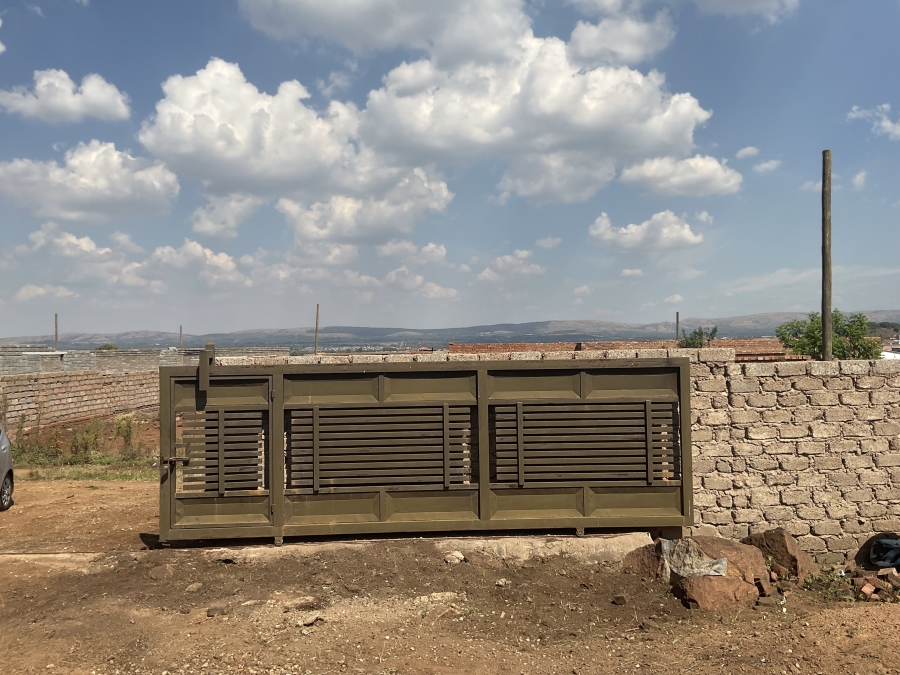 3 Bedroom Property for Sale in Chris Hani Gauteng