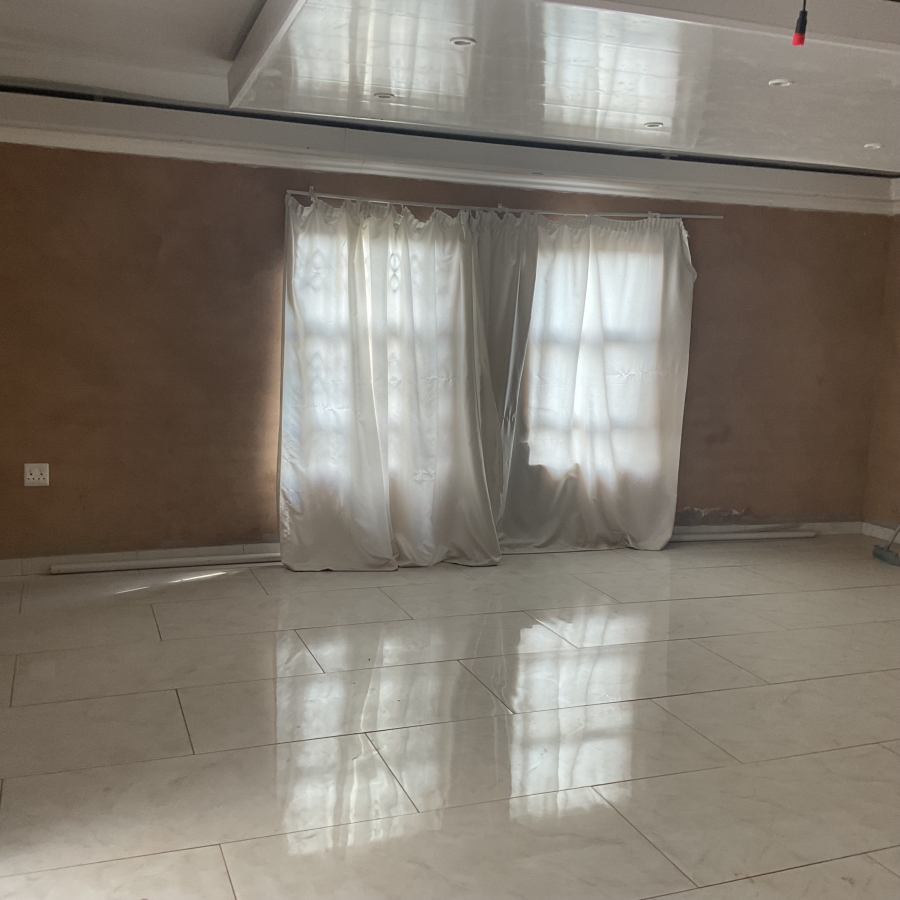3 Bedroom Property for Sale in Chris Hani Gauteng