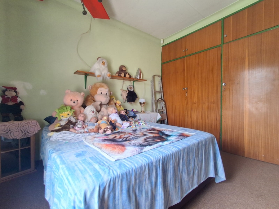 3 Bedroom Property for Sale in Meyerton Central Gauteng