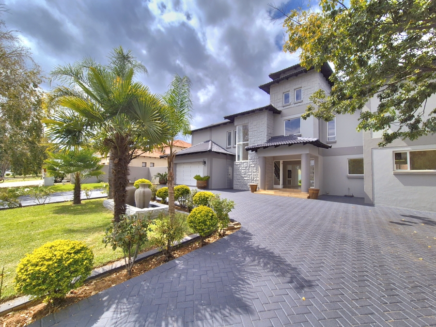 4 Bedroom Property for Sale in Helderwyk Gauteng