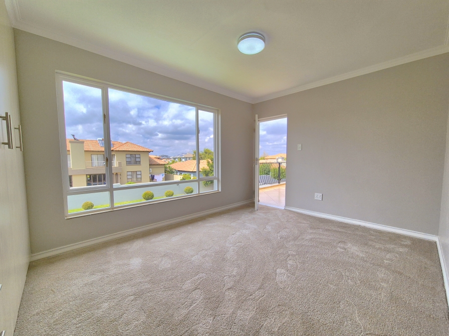 4 Bedroom Property for Sale in Helderwyk Gauteng