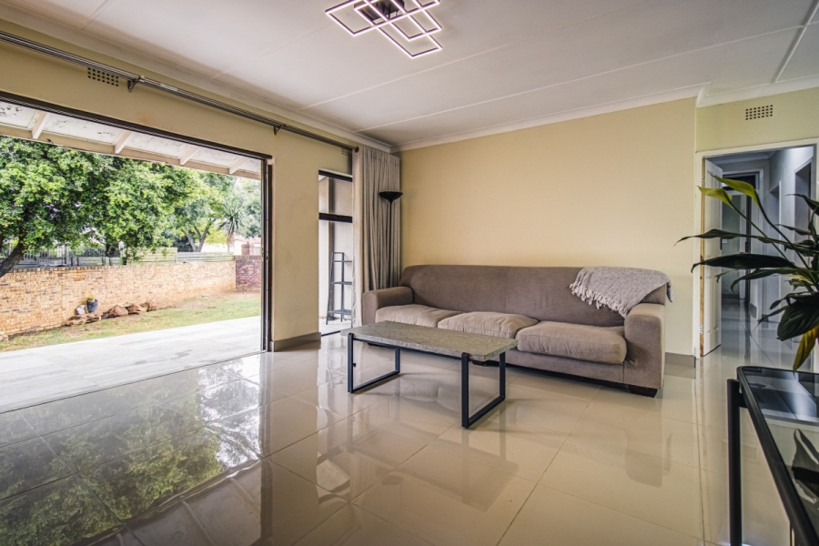 3 Bedroom Property for Sale in Hurlyvale Gauteng