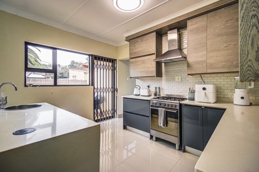 3 Bedroom Property for Sale in Hurlyvale Gauteng