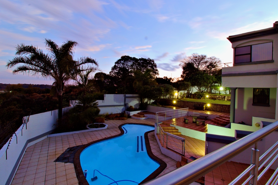 7 Bedroom Property for Sale in Ridgeway Gauteng