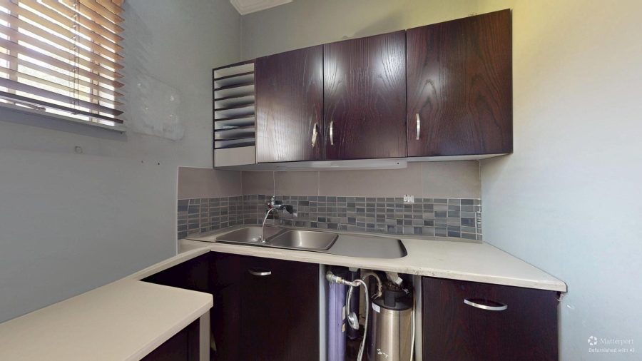 4 Bedroom Property for Sale in Lakefield Gauteng