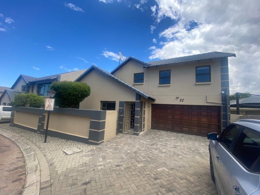 5 Bedroom Property for Sale in Illiondale Gauteng