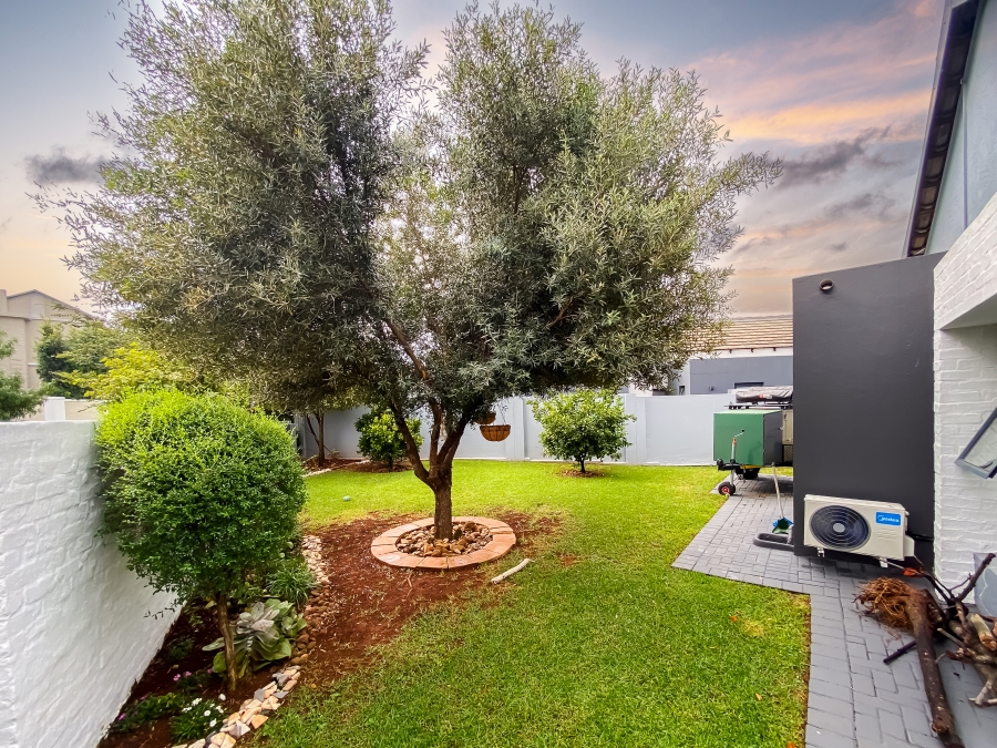 4 Bedroom Property for Sale in Midstream Meadows Gauteng