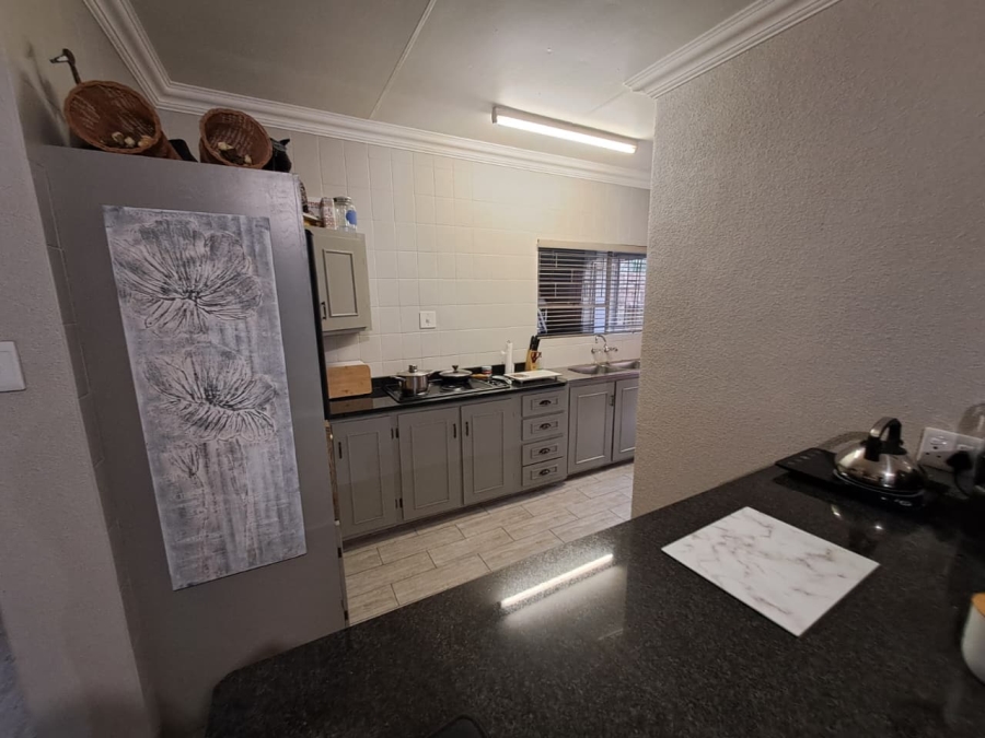 3 Bedroom Property for Sale in Overkruin Gauteng