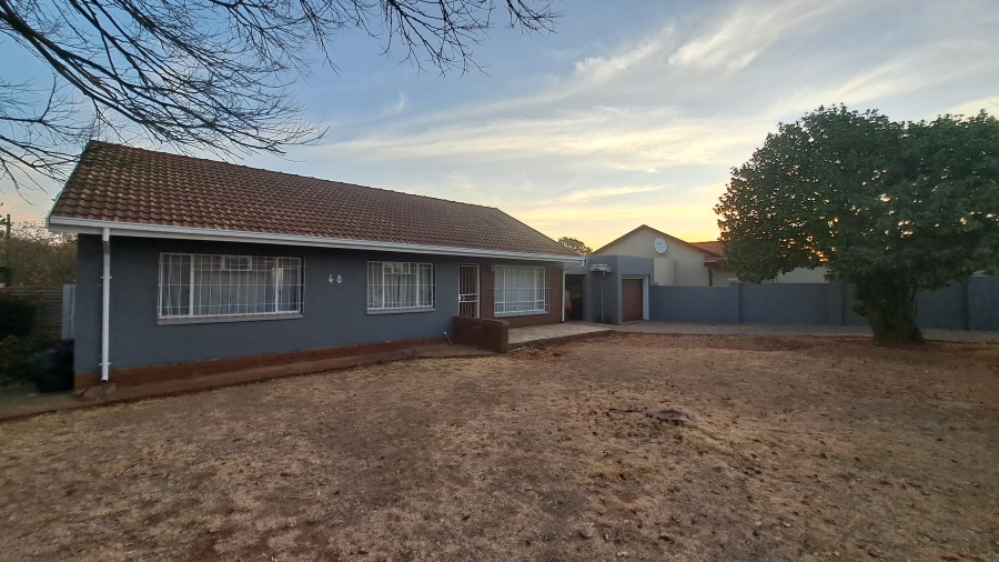To Let 3 Bedroom Property for Rent in Witpoortjie Gauteng