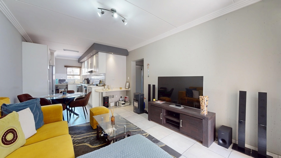 2 Bedroom Property for Sale in Jansenpark Gauteng