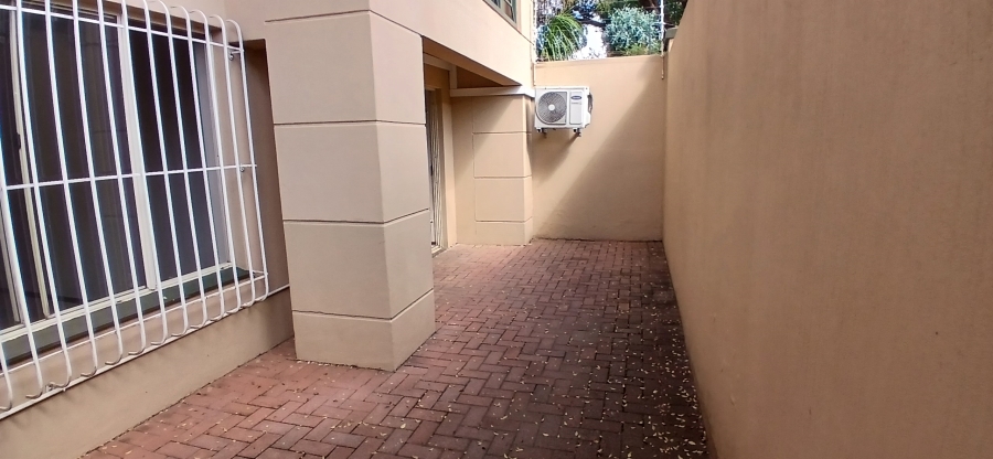 2 Bedroom Property for Sale in New Redruth Gauteng