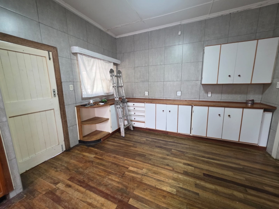 To Let 3 Bedroom Property for Rent in Lambton Gauteng