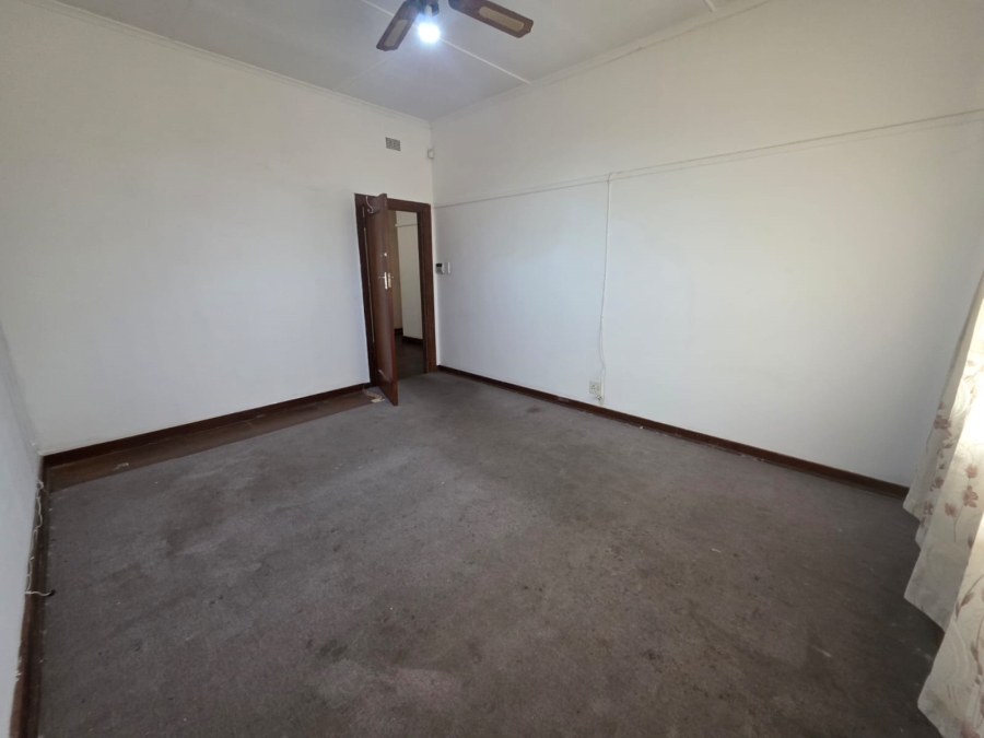 To Let 3 Bedroom Property for Rent in Lambton Gauteng