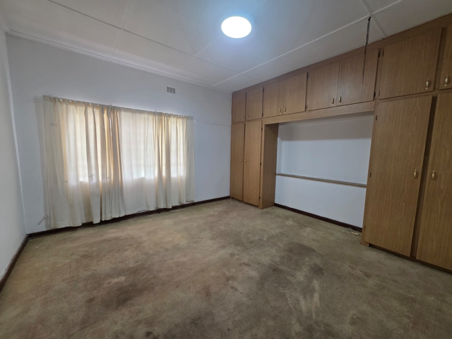 To Let 3 Bedroom Property for Rent in Lambton Gauteng