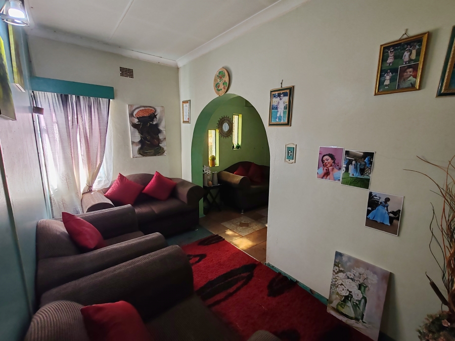 2 Bedroom Property for Sale in Danville Gauteng
