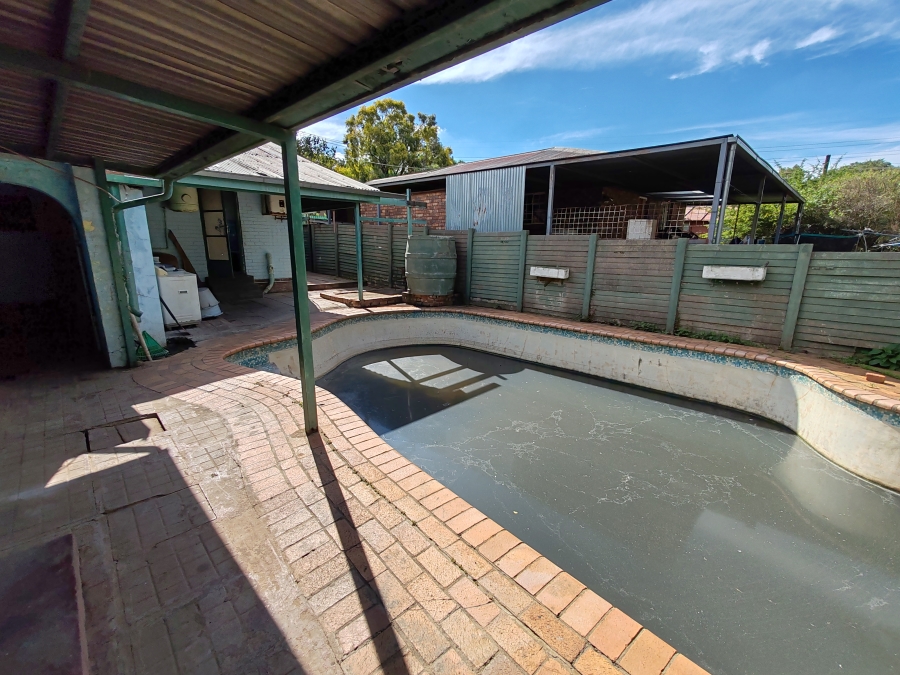 2 Bedroom Property for Sale in Danville Gauteng