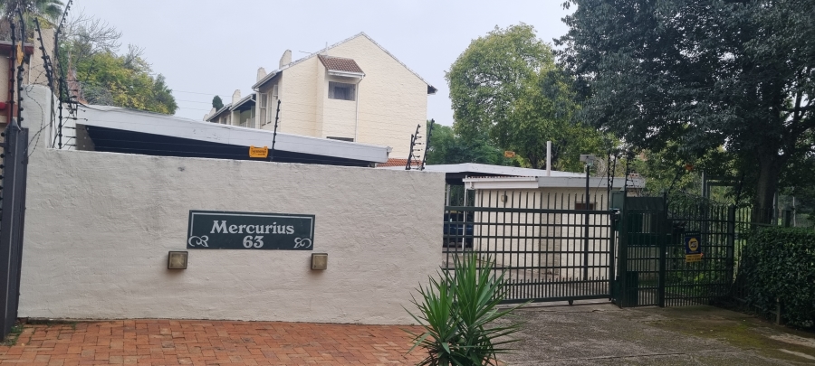2 Bedroom Property for Sale in Sunnyside Gauteng
