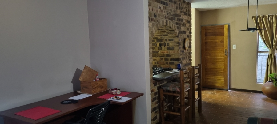 2 Bedroom Property for Sale in Sunnyside Gauteng