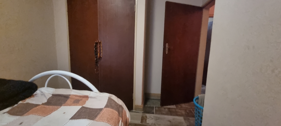 2 Bedroom Property for Sale in Sunnyside Gauteng