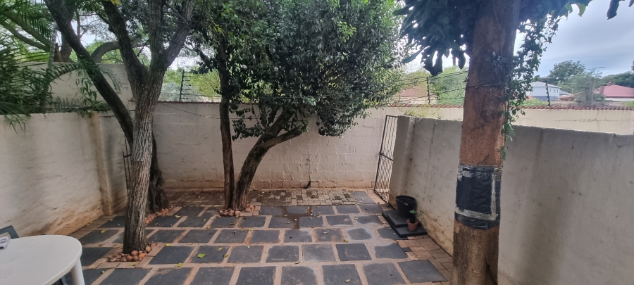 2 Bedroom Property for Sale in Sunnyside Gauteng
