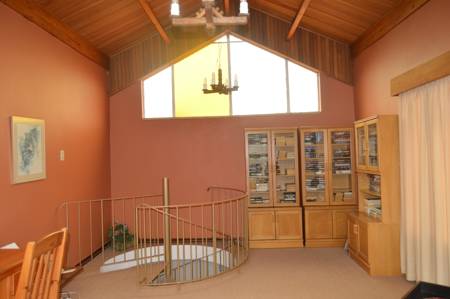 3 Bedroom Property for Sale in Ontdekkerspark Gauteng