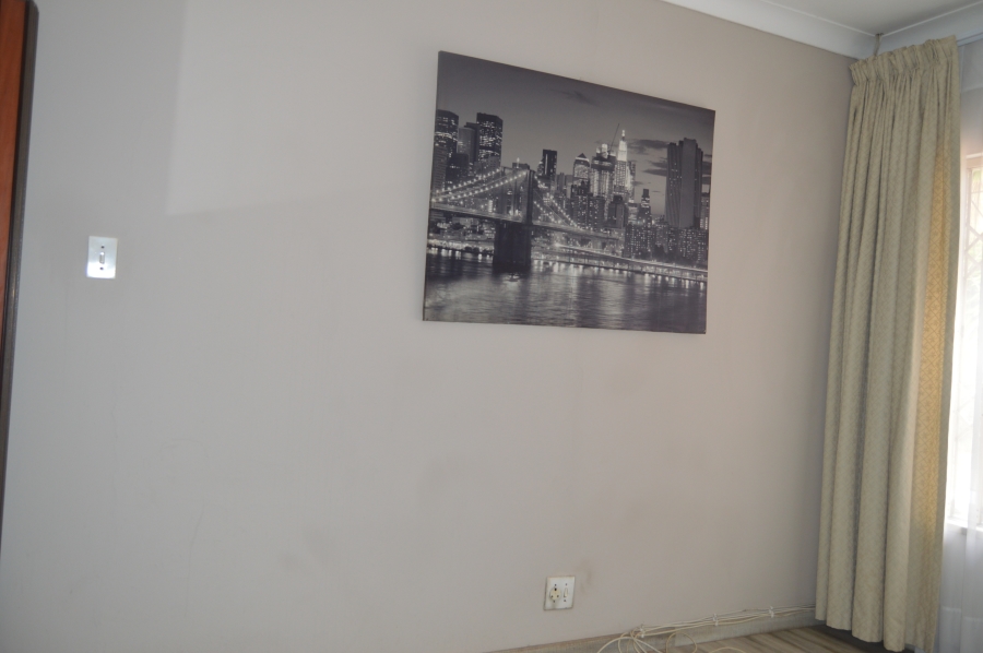 3 Bedroom Property for Sale in Ontdekkerspark Gauteng