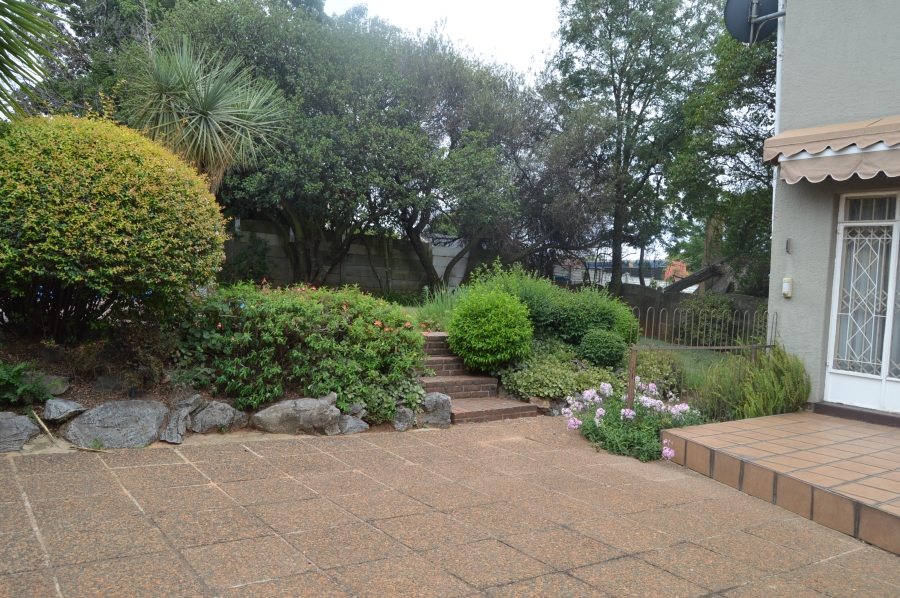 3 Bedroom Property for Sale in Ontdekkerspark Gauteng