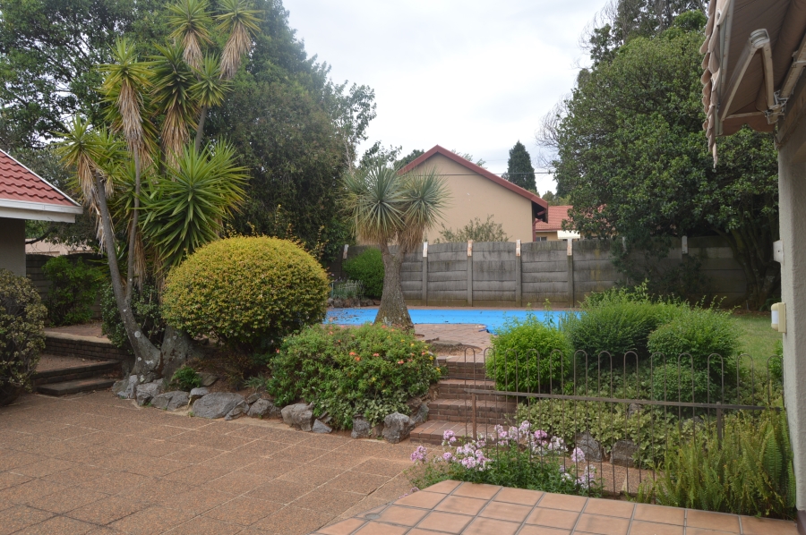 3 Bedroom Property for Sale in Ontdekkerspark Gauteng