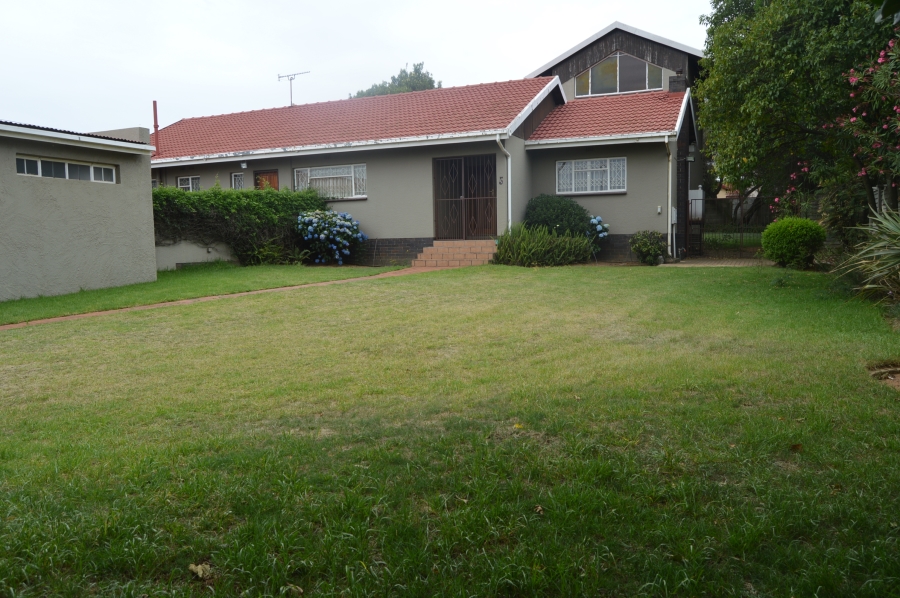 3 Bedroom Property for Sale in Ontdekkerspark Gauteng