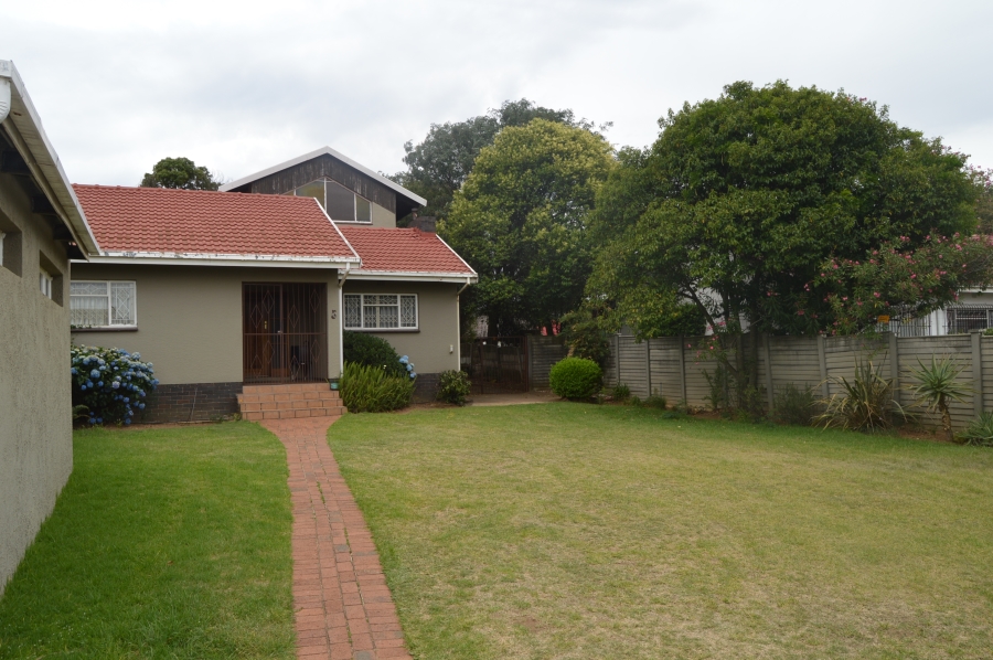 3 Bedroom Property for Sale in Ontdekkerspark Gauteng