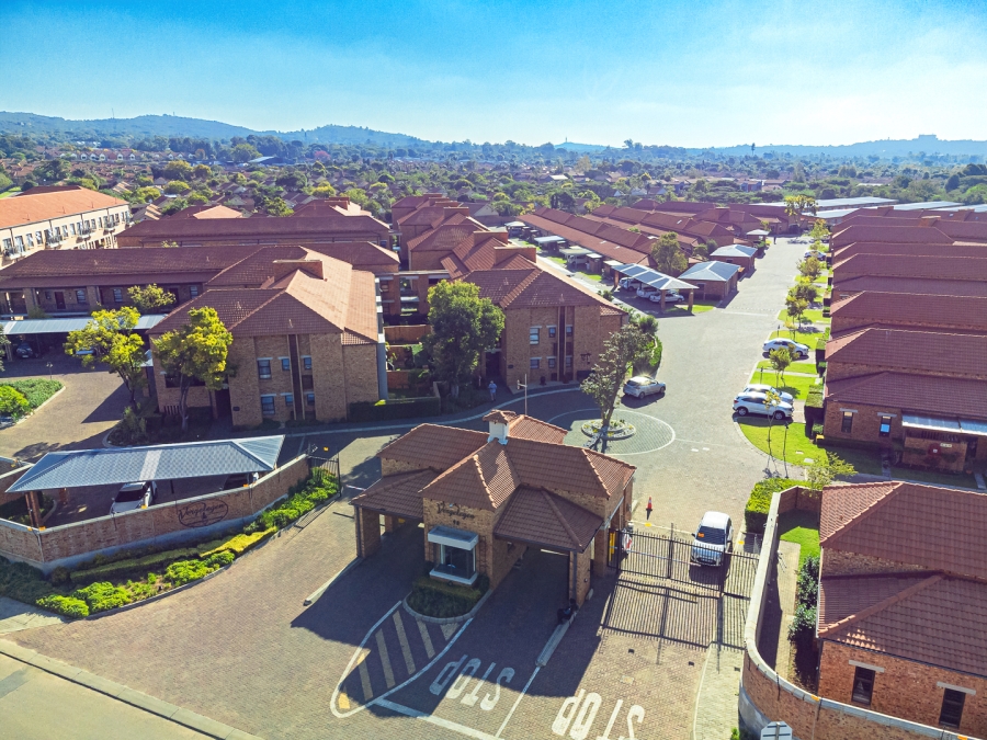 2 Bedroom Property for Sale in Equestria Gauteng