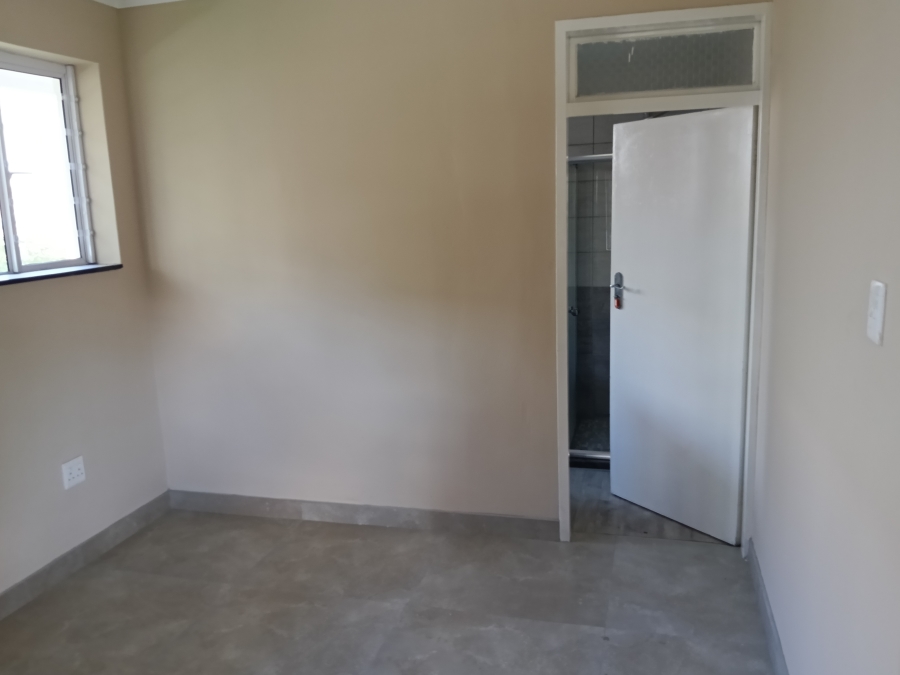 3 Bedroom Property for Sale in Lakefield Gauteng