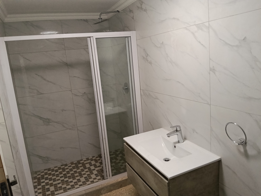3 Bedroom Property for Sale in Lakefield Gauteng