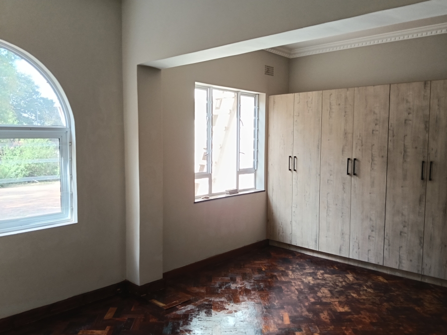3 Bedroom Property for Sale in Lakefield Gauteng