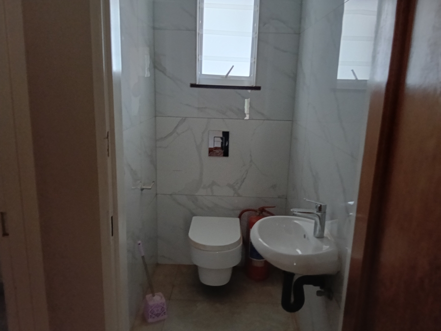 3 Bedroom Property for Sale in Lakefield Gauteng