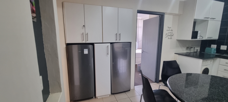 2 Bedroom Property for Sale in Hillcrest Gauteng
