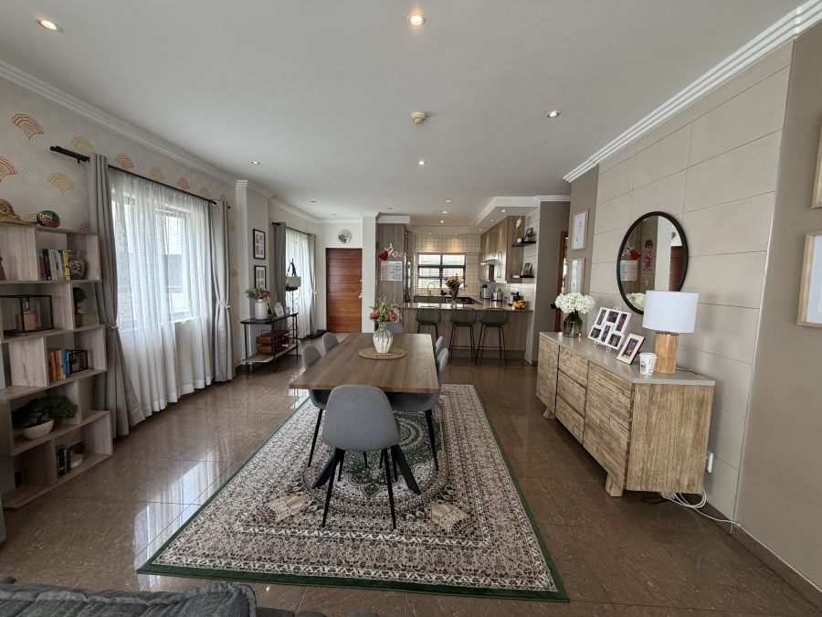 2 Bedroom Property for Sale in Bedford Gardens Gauteng