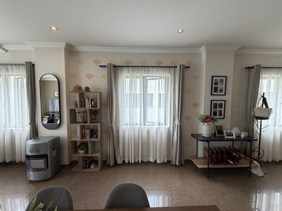 2 Bedroom Property for Sale in Bedford Gardens Gauteng