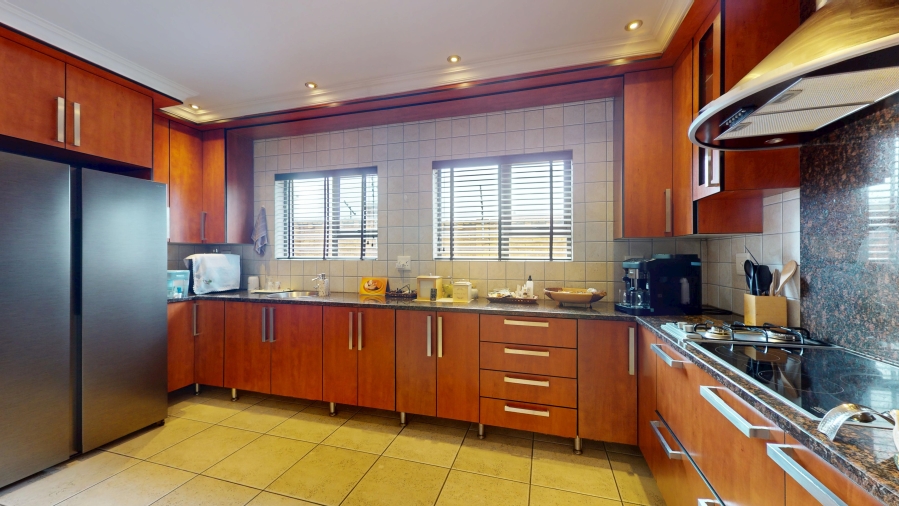 4 Bedroom Property for Sale in Beyers Park Gauteng